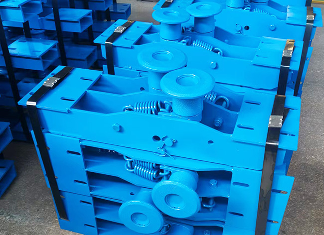 ��ѹ������